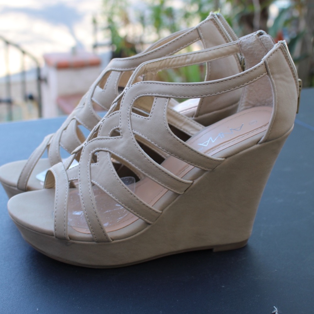 Anna Shoes size 8 - brown